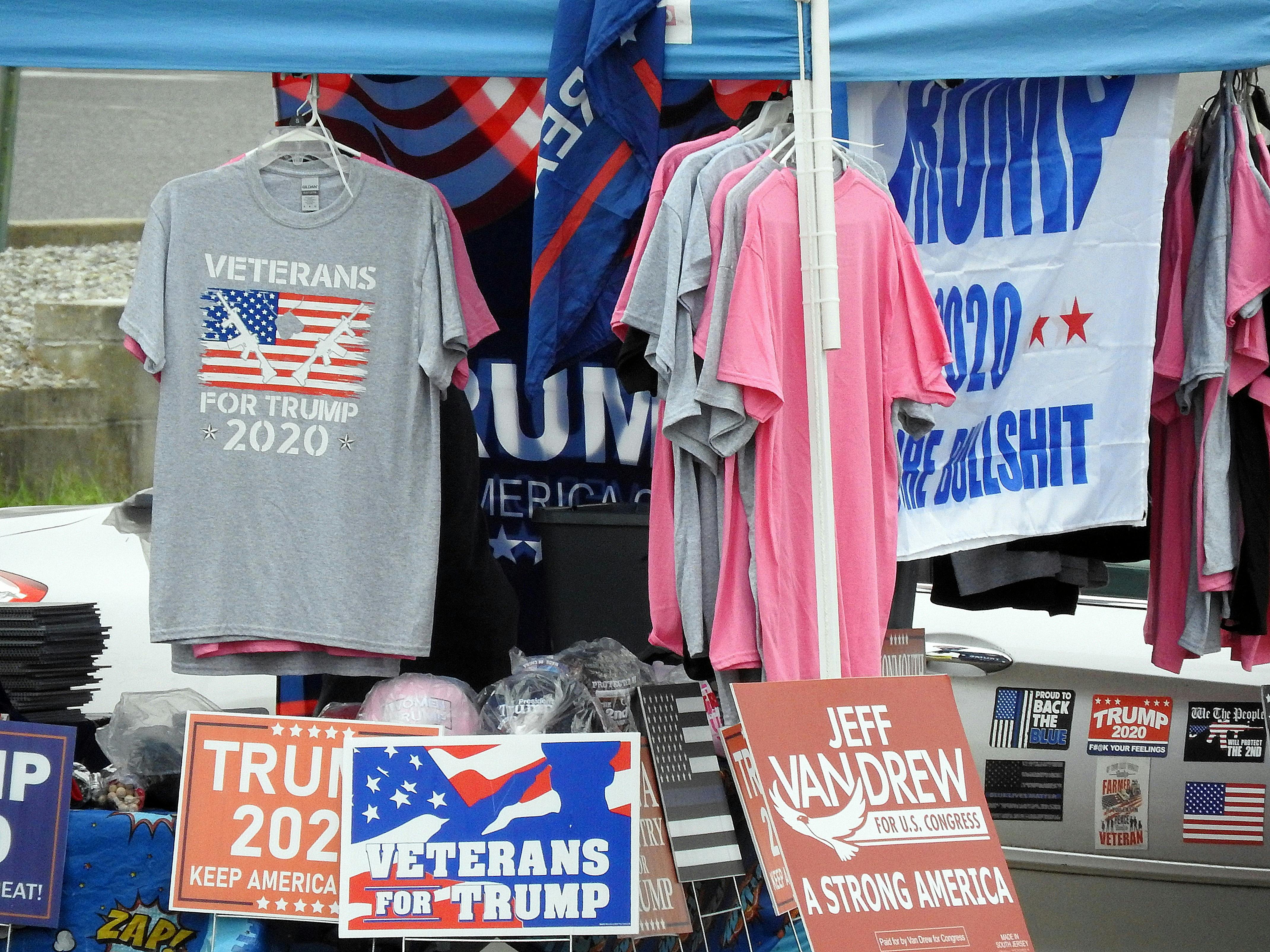 Warren Trump caps intereses: alerta mercado financiero