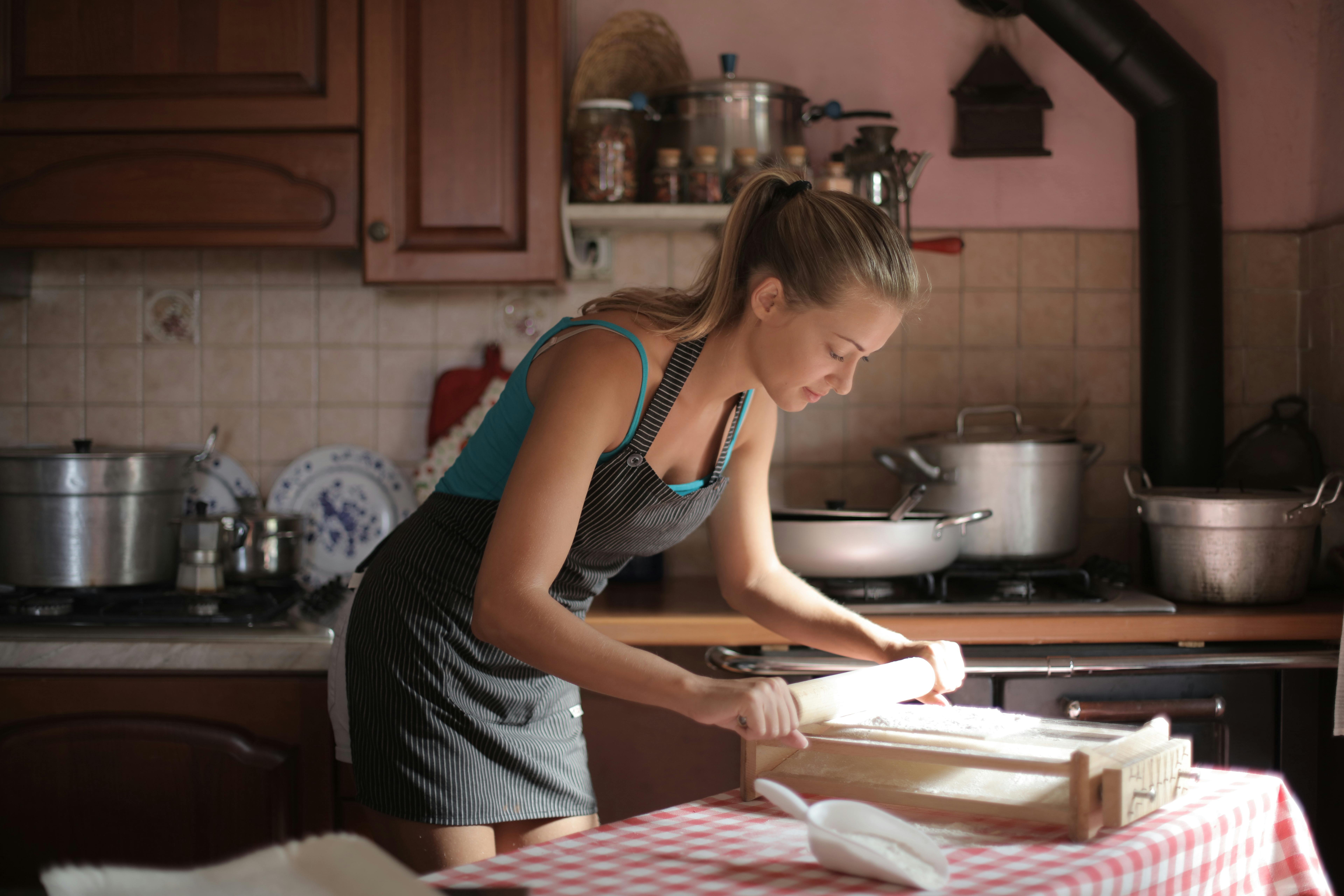 Dona yiya foods negocio universitario 2026: Lecciones para emprendedores