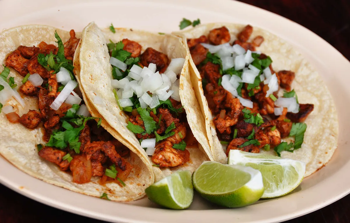 Tacos de Pollo al Pastor Caseros